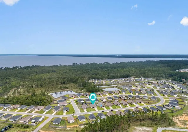 Photo 3 of Single family home for sale at 6268 Redberry Dr, Gulf Breeze, FL 32563 | MLS# 684053 | Listing updated on 2026-09-15