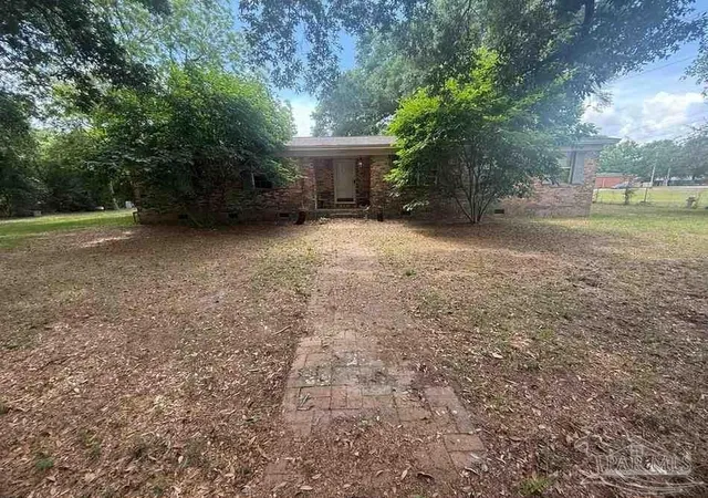 Photo 1 of Single Family Residence at 4751 W Spencer Fld Rd, Milton, FL 32571 | MLS# 674558 |  | Sold on 2026-02-20