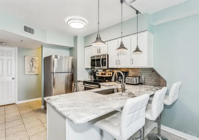 Listing Photo 4 - Condo for sale in building located at 7979 Gulf Blvd, Navarre, FL 32566 - Unit #181