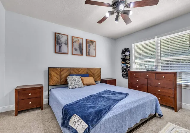 Photo 3 of Single family home for sale at 7093 Wymart Rd, Pensacola, FL 32526 | MLS# 681514 | Listing updated on 2026-10-07