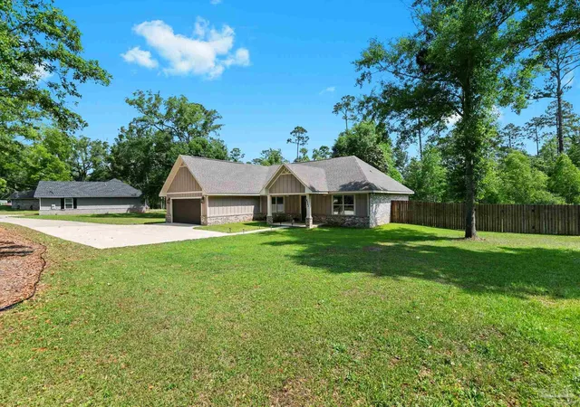 Photo 2 of Sale Pending at 4942 Guernsey Rd, Milton, FL 32571 | MLS# 681515 | Listing updated on 2026-08-26