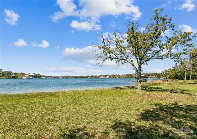 5th image of 902 Bayou Blvd, Pensacola, FL 32503 | MLS# 679707