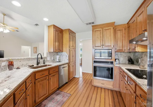 3rd image of 9271 Hansel Dr, Navarre, FL 32566 | MLS# 682218