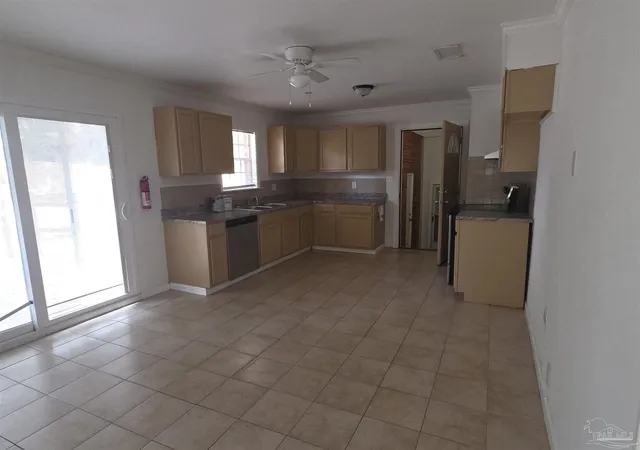 Photo 3 of Single family home for sale at 4304 Bishop St, Pensacola, FL 32503 | MLS# 688238 | Listing updated on 2026-09-01