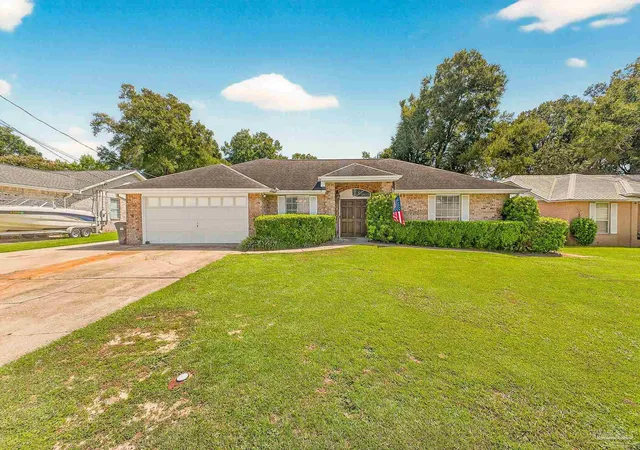 Photo 3 of Sale Pending at 723 Candlestick Pl, Pensacola, FL 32514 | MLS# 680548 | Listing updated on 2026-06-19