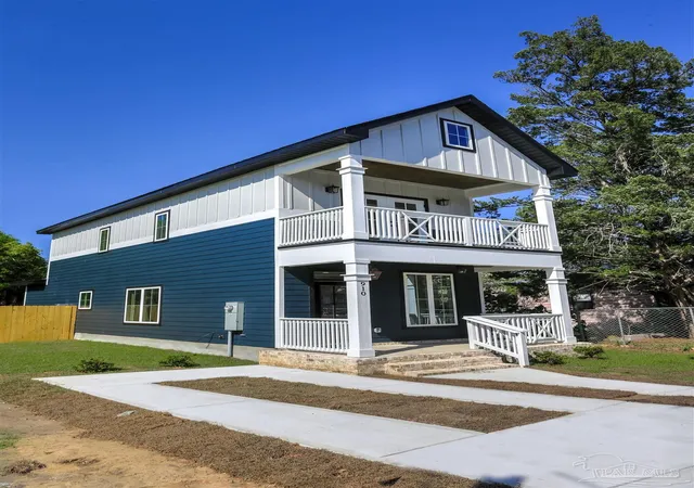 Photo 2 of Single family home for sale at 910 W Jackson St, Pensacola, FL 32501 | MLS# 680316 | Listing updated on 2026-09-22