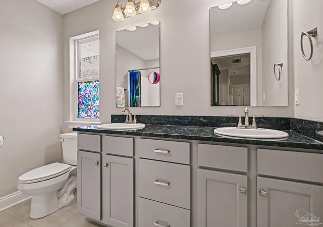 Photo 4 of Single family home for sale at 1860 Justice Cir, Gulf Breeze, FL 32563 | MLS# 683861 | Listing updated on 2026-09-19