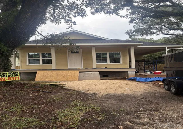 Photo 2 of Single family home for sale at 406 Pou Sta Rd, Pensacola, FL 32507 | MLS# 687703 | Listing updated on 2026-09-05