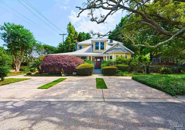 2nd image of 1519 E De Soto St, Pensacola, FL 32501 | MLS# 681197