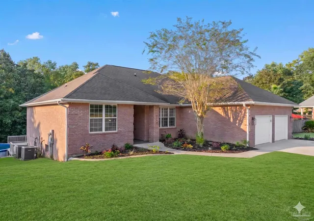 1st image of 800 Shadow Ridge Dr, Pensacola, FL 32514 | MLS# 680014
