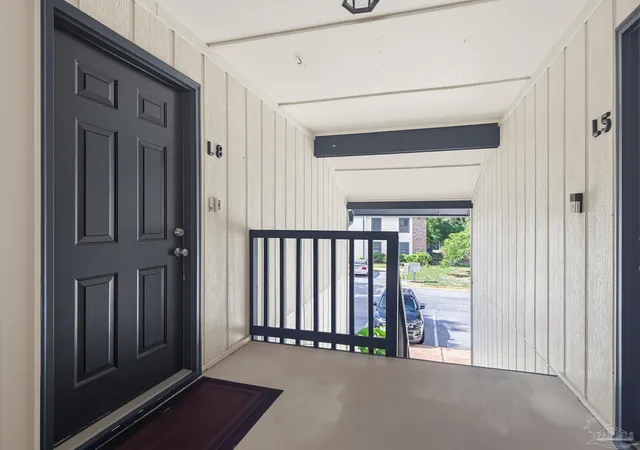 2nd image of 2299 Scenic Hwy #L8, Pensacola, FL 32503 | MLS# 685790
