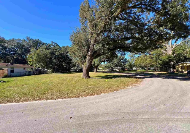 5th image of 5 Simon Ct, Pensacola, FL 32505 | MLS# 674838