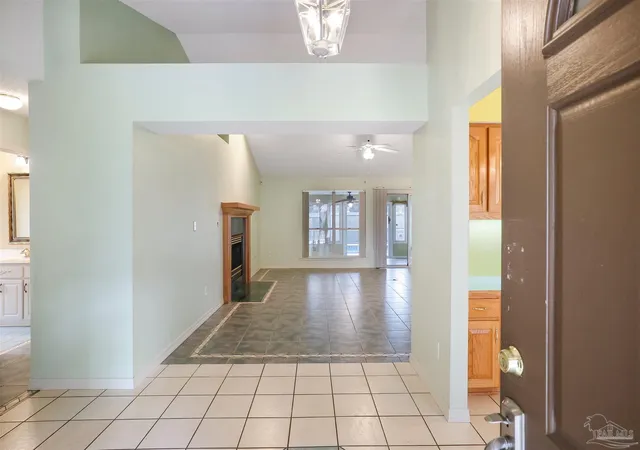 3rd image of 2300 Caddy Shack Ln, Pensacola, FL 32526 | MLS# 675576