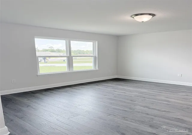 Photo 3 of Single family home for sale at 9704 Angel Oak Dr, Pensacola, FL 32526 | MLS# 684853 | Listing updated on 2026-09-10