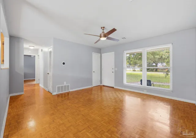 Photo 3 of Single family home for sale at 1904 Heinrich St, Pensacola, FL 32507 | MLS# 684620 | Listing updated on 2026-09-26