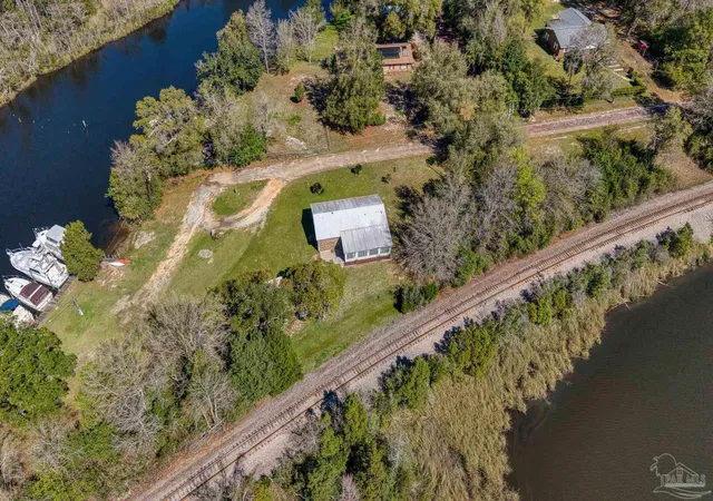 2nd image of 7001 & 7005 Old Spanish Trl Rd, Milton, FL 32583 | MLS# 679332
