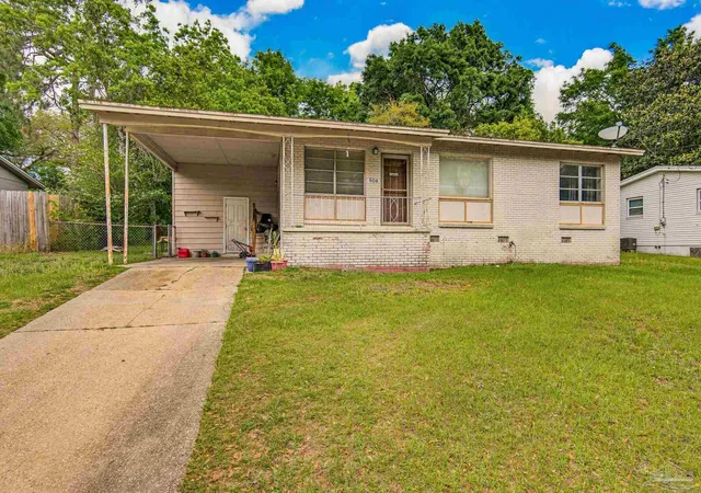 Photo 2 of Single family home for sale at 908 Blue Springs Dr, Pensacola, FL 32505 | MLS# 683279 | Listing updated on 2026-10-20