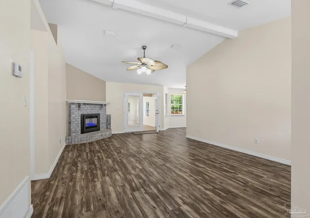 Photo 2 of Single family home for sale at 6668 Delhi Dr, Milton, FL 32583 | MLS# 684331 | Listing updated on 2026-08-28