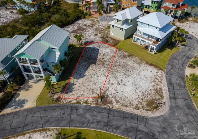 2nd image of 7660 Key West Dr, Navarre, FL 32566 | MLS# 683300