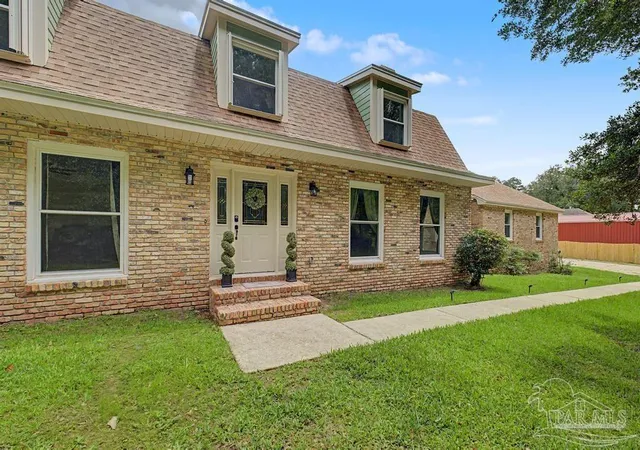 image of 10219 Edendale Ln, Cantonment, FL 32533 | MLS# 683245