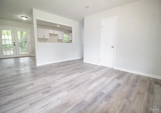 5th image of 1545 Kyle Dr, Pensacola, FL 32505 | MLS# 683580