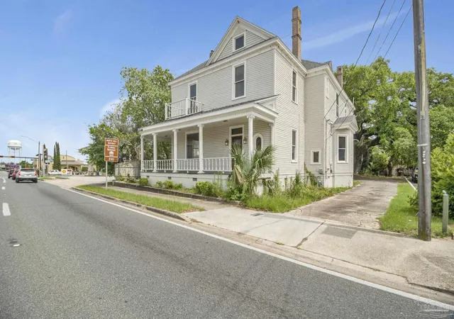 2nd image of 17 W Cervantes, Pensacola, FL 32501 | MLS# 683696