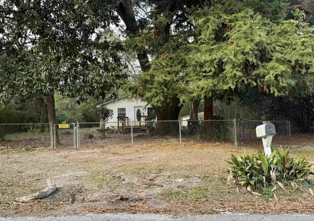 2nd image of 1510 Acorn Ln, Pensacola, FL 32514 | MLS# 676251