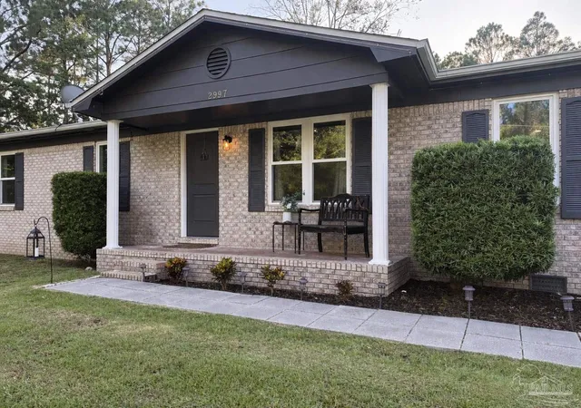 Photo 2 of Single family home for sale at 2997 N 34th Avenue, Milton, FL 32583 | MLS# 680395 | Listing updated on 2026-09-01