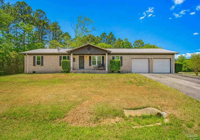 Photo 3 of Single family home for sale at 2997 N 34th Avenue, Milton, FL 32583 | MLS# 680395 | Listing updated on 2026-09-01