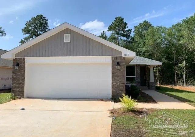 Photo 1 of Single family home for sale at 9100 Waring Dr #2, Pensacola, FL 32534 | MLS# 685885 | Listing updated on 2026-08-21