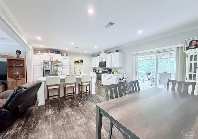 5th image of 11431 Floridale Dr, Milton, FL 32583 | MLS# 684670