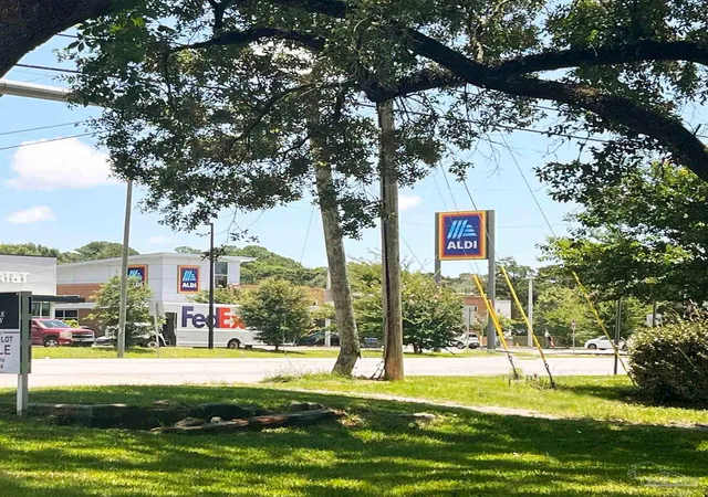 Photo 1 of Land for sale at 4871 Mobile Hwy, Pensacola, FL 32506 | MLS# 684491 | Listing updated on 2026-06-17