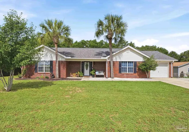 Homes for sale in Navarre, FL | 2711 Penn St, Navarre, FL 32566 | MLS# 683427