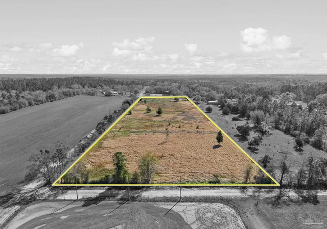 Homes for sale in Robertsdale, AL | 33951 & 33971 Lee Rd, Robertsdale, AL 36567 | MLS# 679614