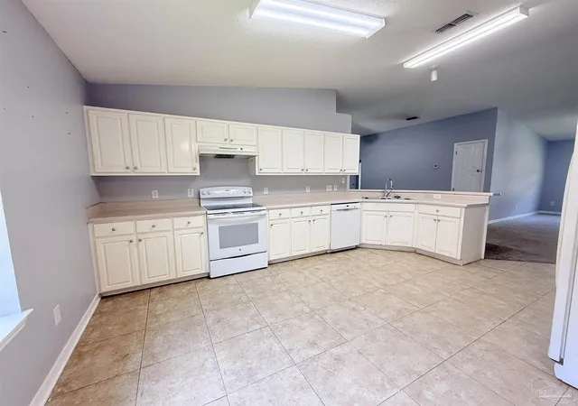 Homes for sale in Cantonment, FL | 2467 Portobella Pl, Cantonment, FL 32533 | MLS# 684810