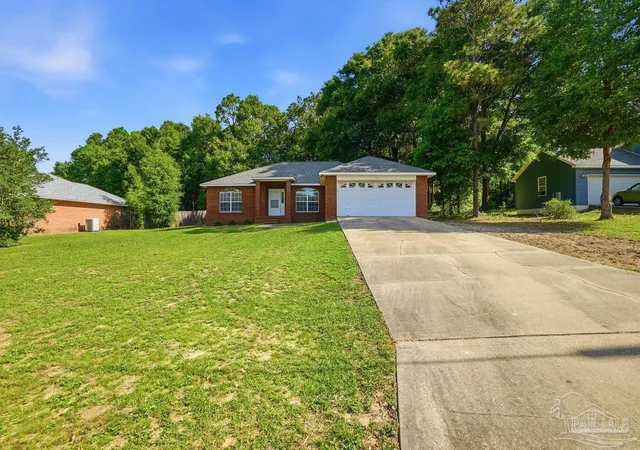 Homes for sale in Crestview, FL | 120 Jacob Dr, Crestview, FL 32536 | MLS# 683764