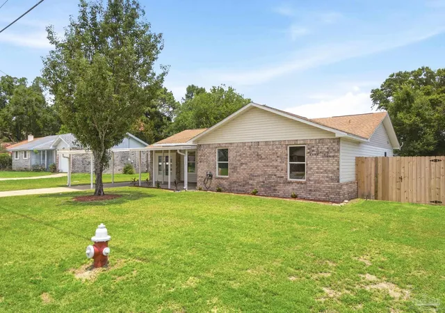 2nd image of 6466 Greenwell St, Pensacola, FL 32526 | MLS# 685186