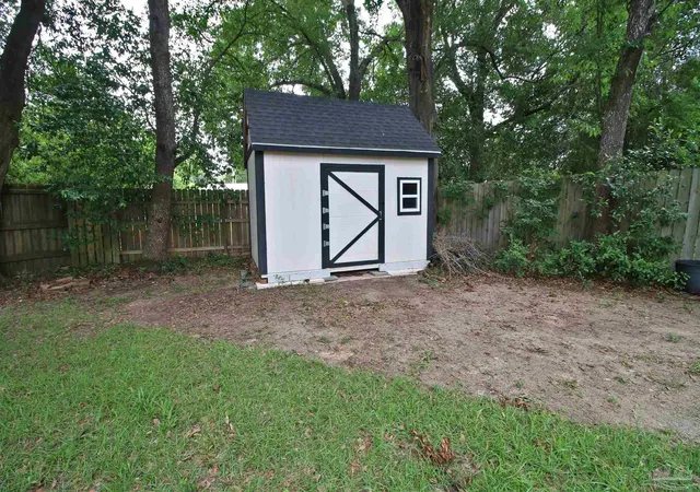30th image of 4207 Wycliff Dr, Pensacola, FL 32514 | MLS# 683719