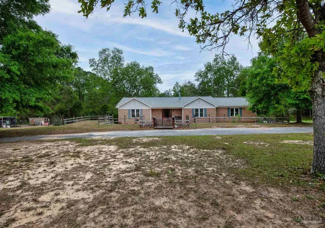 5th image of 3571 Schifko Rd, Cantonment, FL 32533 | MLS# 680554
