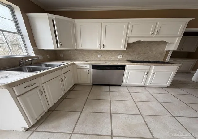 3rd image of 7416 San Ramon Dr, Milton, FL 32583 | MLS# 678326