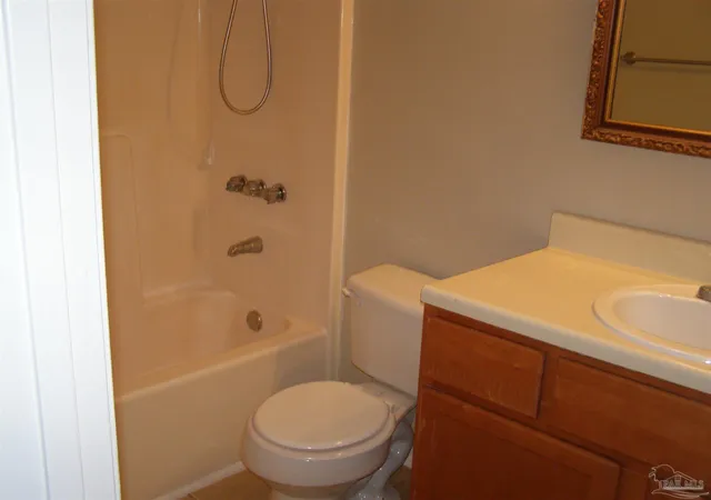 2nd image of 601 E Burgess Rd, Pensacola, FL 32504