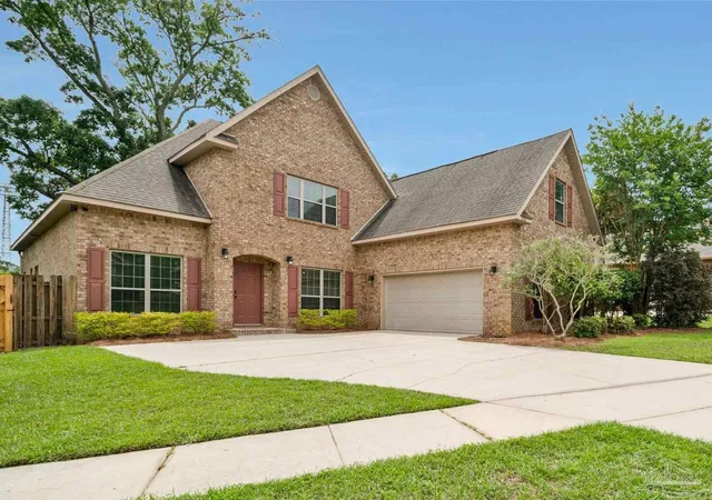 Homes for sale in Cantonment, FL | 2106 Staff Dr, Cantonment, FL 32533 | MLS# 682540