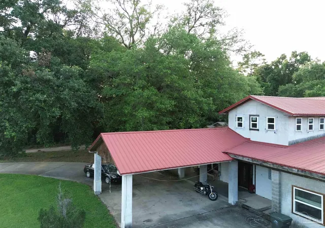 Photo 4 of Single family home for sale at 4916 Saufley Fld Rd, Pensacola, FL 32526 | MLS# 685523 | Listing updated on 2026-09-05