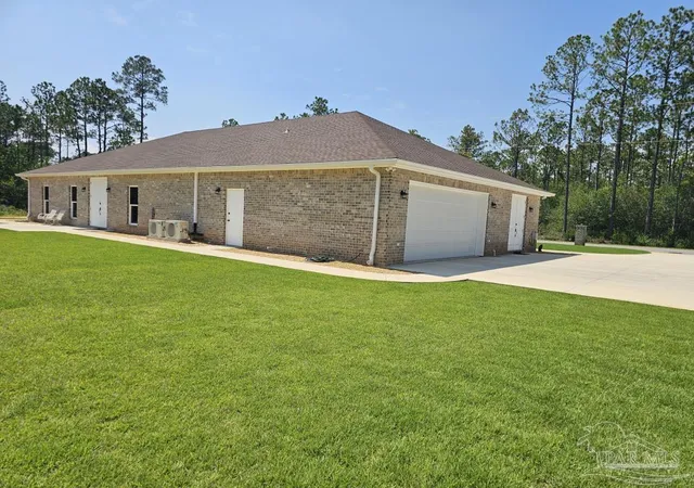 Photo 3 of Single family home for sale at 5801 San Blas St, Milton, FL 32583 | MLS# 683384 | Listing updated on 2026-06-16