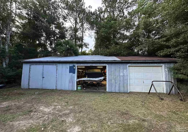 3rd image of 5920 Pawnee Dr, Pensacola, FL 32526 | MLS# 659662