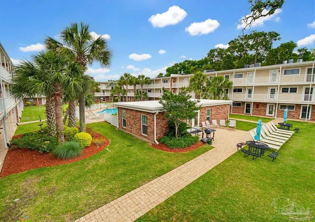 5th image of 710 Scenic Hwy, Pensacola, FL 32503