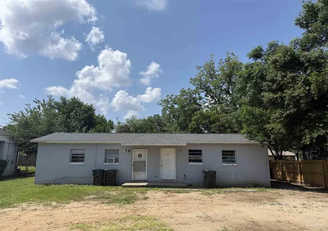 Homes for sale in Pensacola, FL | 3409 W Scott St, Pensacola, FL 32505 | MLS# 685261