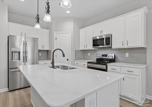 Photo 4 of Single family home for sale at 4717 Sago Palm Cir, Milton, FL 32571 | MLS# 685033 | Listing updated on 2026-09-22