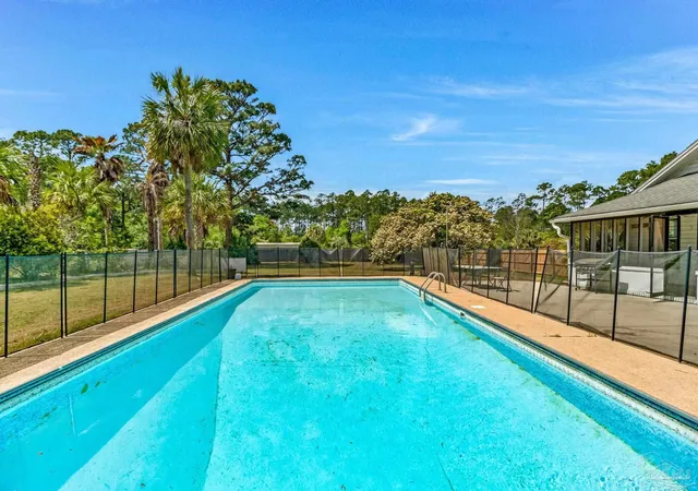 Homes for sale in Cantonment, FL | 941 Summer Shade Ln, Cantonment, FL 32533 | MLS# 680630