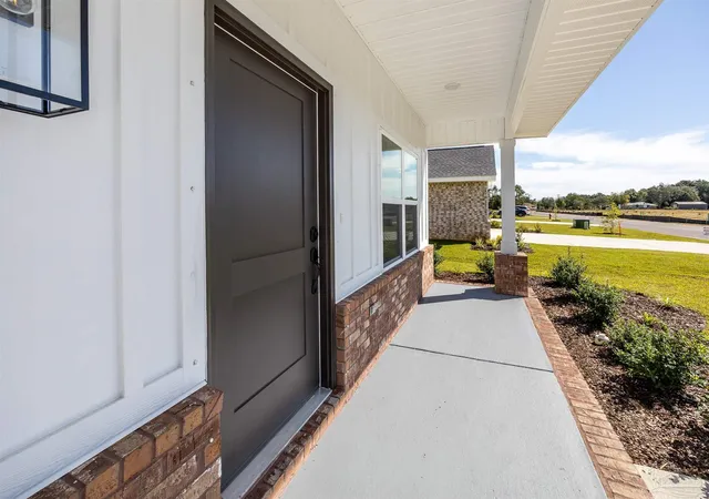 Photo 2 of Single family home for sale at 5995 Willow Mist Ct, Pace, FL 32571 | MLS# 680233 | Listing updated on 2026-09-02